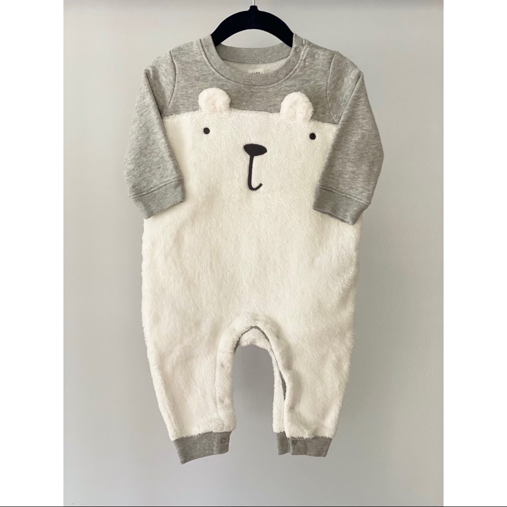 babyGAP Cozy Polar Bear Romper - Picture 1 of 4
